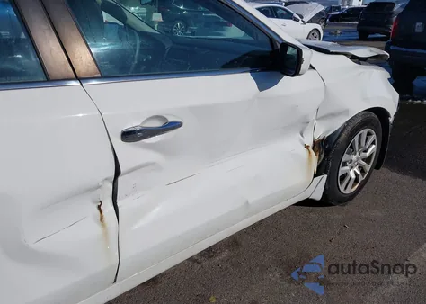 2018 Nissan Altima 2.5 S z USA, uszkodzony, nr VIN 1N4AL3AP0JC269811